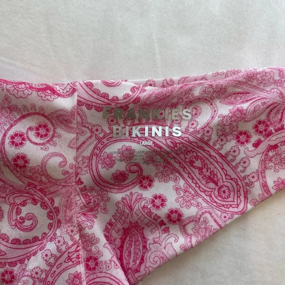 FRANKIES BIKINIS marina cheeky bikini bottom - pink paisley